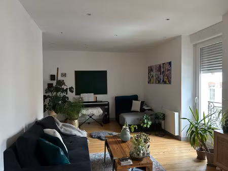 gérardmer centre - immeuble locatif avec commerces