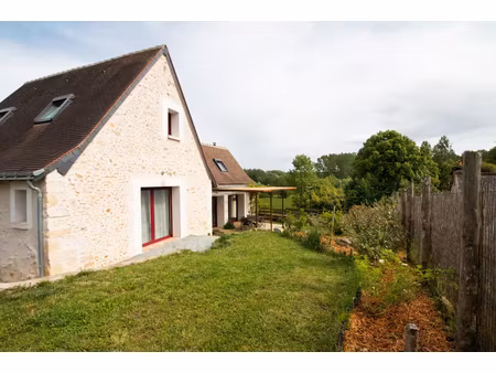 a 15' de tours  charme et authenticité