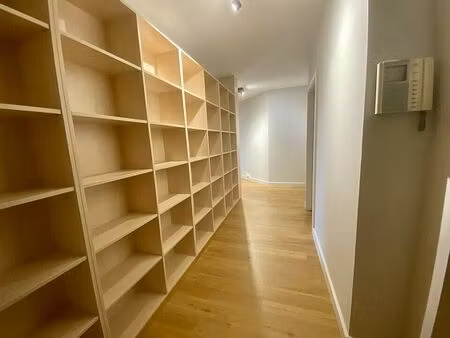 location bureau ingersheim 101 m²