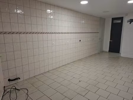 à louer fonds de commerce 54 m² – 625 € |sailly-sur-la-lys