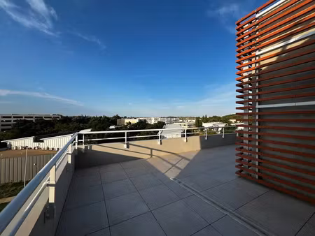 à vendre - bureaux 112 m² avec terrasse - avignon