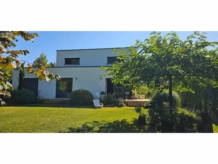 maison de luxe à vendre à dury