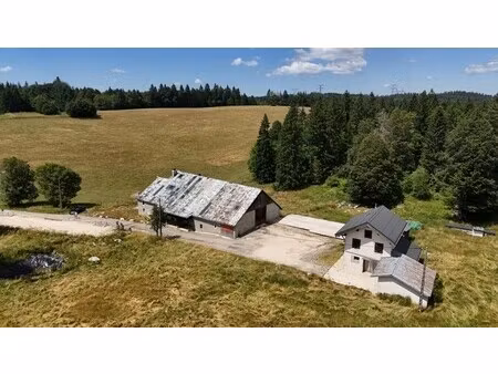 propriété à vendre au le grand-abergement