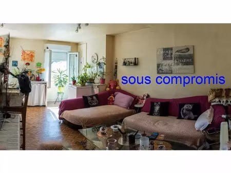 immeuble  3 appartements  107m²