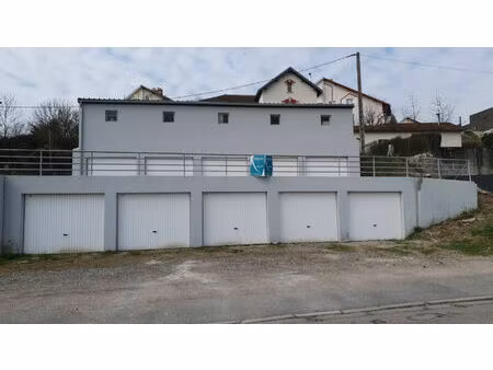 location parking / box  12.00m²  épinal