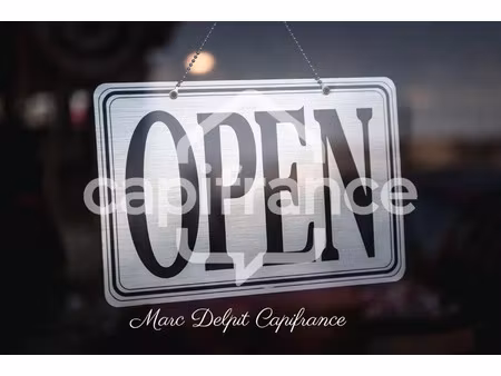 local professionnel à louer claira 1 pièce(s) 250m2 2 000€/mois ht/hc