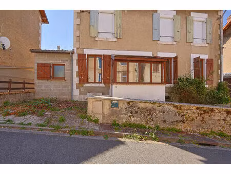 appartement imphy 2 pièces de 59 m2  imphy  paris 2h30  investissement locatif