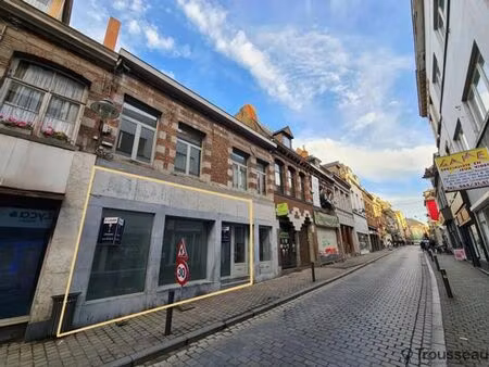 rez-de-chaussée commercial