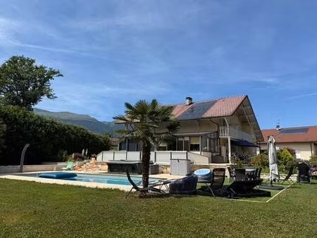 ensemble immobilier à chevry