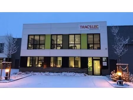 location commerce 566 m² à vaulx-en-velin (69120)