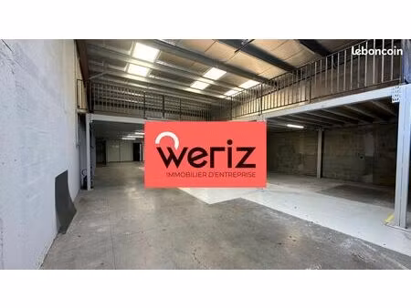 local industriel 427 m²