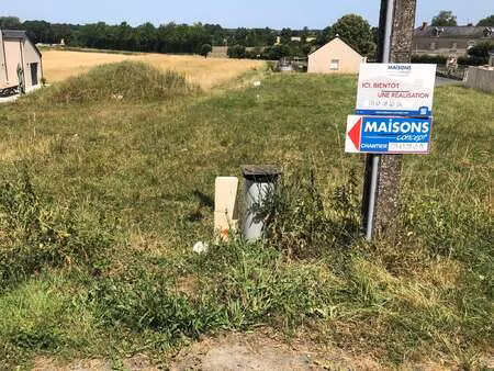 vente terrain à louresse-rochemenier (49700) : à vendre / louresse-rochemenier
