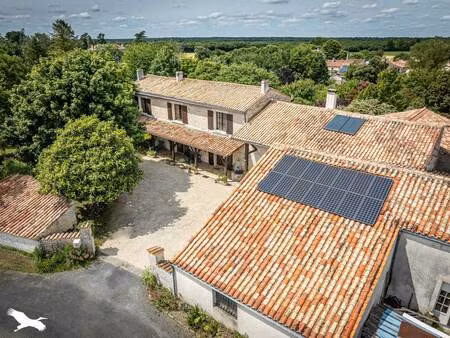 vente maison 8 pièces 155 m² villiers-en-bois (79360)