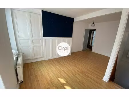 location maison  m² t-3 à boulogne-sur-mer  700 €