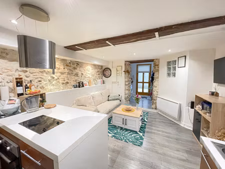 hyper centre - appartement meaux f2 avec terrasse