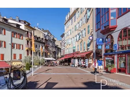 à vendre : murs commerciaux de 80 m2 en plein c?ur d'évian-l