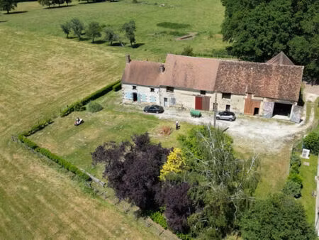 ancien corps de ferme 120 m² sur 3256 m²