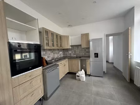 location maison 5 pièces 87.99 m² à le mans (72000)  1 000 €