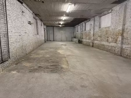 cellule entrepôt 325m²