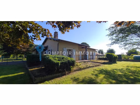 maison 4pièce(s) 3chambre(s) 97 m² beauchalot (31360)