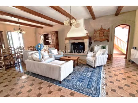 maison 5pièce(s) 2chambre(s) 124 m² cruviers-lascours (30360)