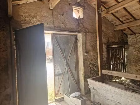 vente garage et parking à notre-dame-de-monts (85690) : à vendre / 70m² notre-dame-de-mont