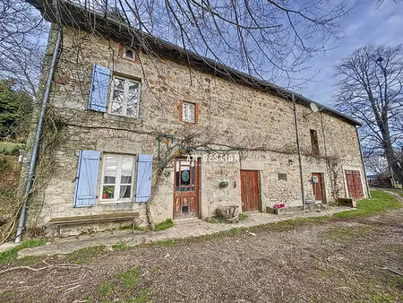 ensemble immobilier proche bujaleuf