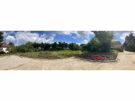 terrain de 378 m2 - fourqueux  france