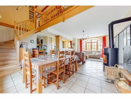 maison de luxe à vendre à thusy