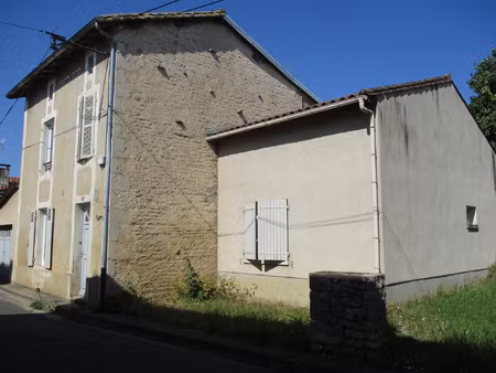 achat maison 7 pièces 138m² couhe 86700