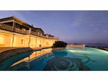 villa vue mer panoramique - 845m² - les issambres