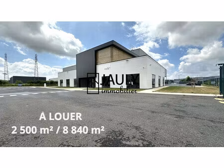 entrepôt logistique de 2 500 m² sur 11 350 m² de terrain - me