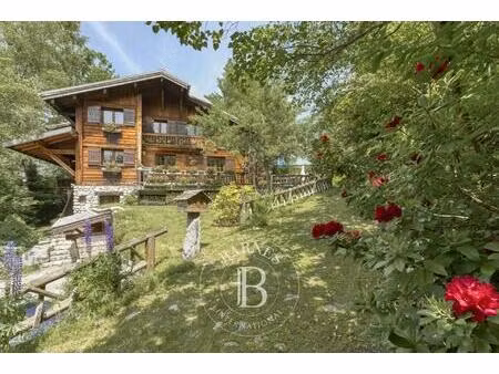 barnes chamonix - chalet avec appartement - les bossons - vue massif