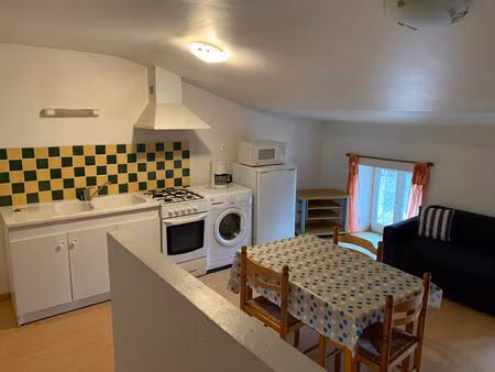 location appartement 2 pièces 26 m² à jonzac (17500)