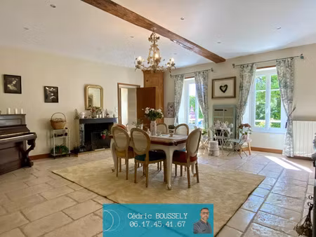 vente maison 8 pièces 258 m² jarnac-champagne (17520)