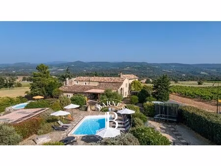 roussillon – mas du xixe siècle rénové – 3 gîtes – 2 piscines – terrain 3 144 m² –...