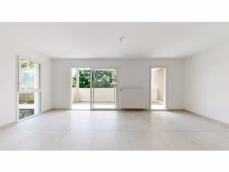vente appartement 4 pièces 83m2 claix 38640 - 393000 € - surface privée