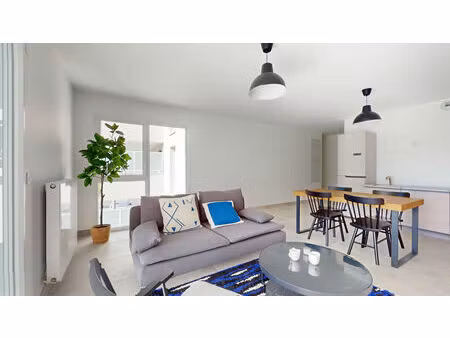 vente appartement 3 pièces 68m2 claix 38640 - 315000 € - surface privée