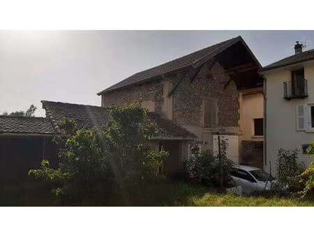vente maison 2 pièces 100m2 rives 38140 - 158000 € - surface privée