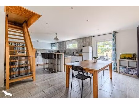 vente maison 6 pièces 185 m² saint-denis-de-pile (33910)