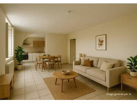location appartement 3 pièces 70m2 cognac 16100 - 757 € - surface privée