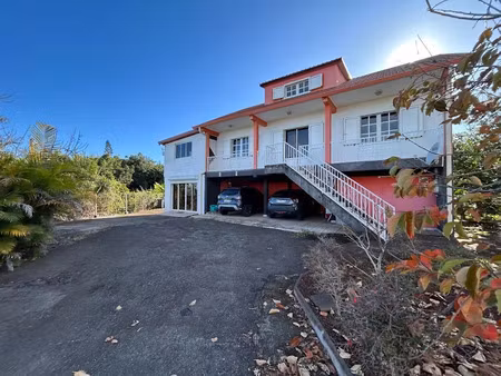 vente maison 10 pièces 223 m² à le tampon (97430)  415 000 €