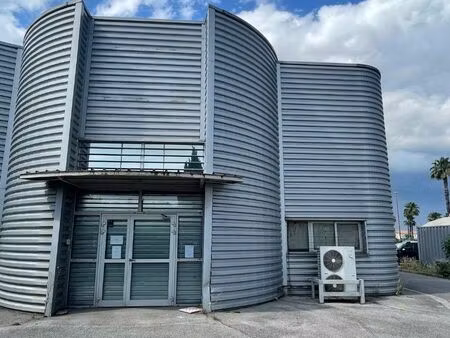 location commerce 211 m² à baillargues (34670)