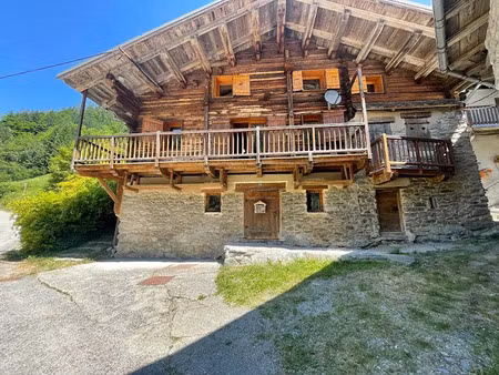 vente maison 6 pièces 150 m² à beaufort sur doron (73270)  395 000 €