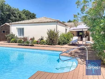 vente maison piscine aux sables-d'olonne (85100) : à vendre piscine / 194m² les sables-d'o