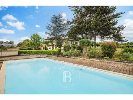 propriété de charme du xviii ème siècle - vue dégagée - piscine