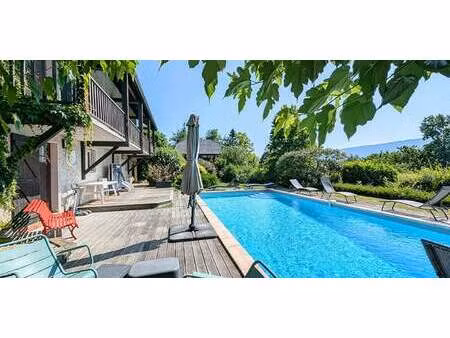 maison avec piscine et jardin aix-les-bains (73)