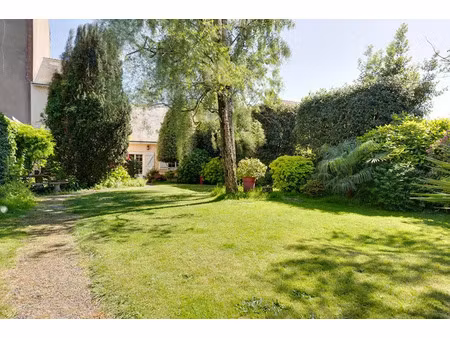 vente maison 10 pièces 200 m² à nantes (44000)  779 000 €