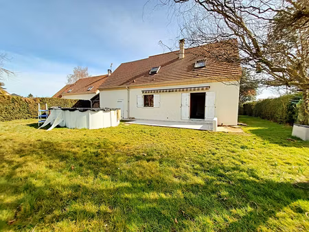 maison familiale 8 pieces orcemont 163 m²