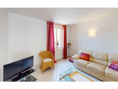 appartement saint-geniez-d'olt 110 m² t-4 à vendre  187 000 €